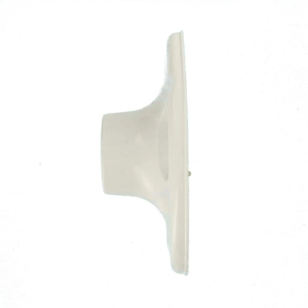 Plastic Keyless Lamp Holder by Leviton 3 Plastic Keyless Lamp Holder by Leviton - Image 3