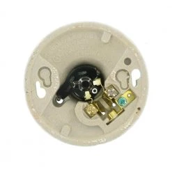 Glazed Porcelain Lamp Holder with Pull Chain and Outlet by Leviton -FANIMATION Shop leviton lamp sockets r60 09726 00c 1d 1000